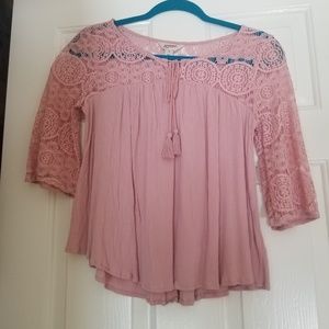 Light pink arizona flowy shirt